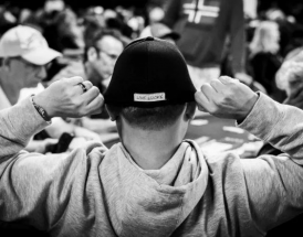 acontecimentos bizarros e loucos nas mesas de poker