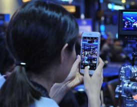 controversias live streams poker