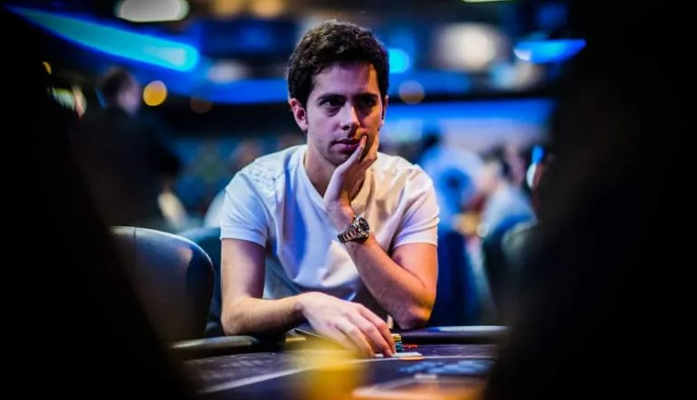 Descomplica o Equilíbrio de Nash no Poker