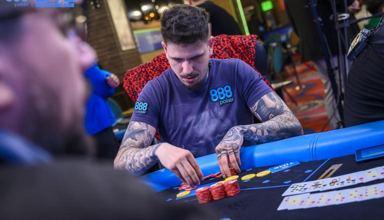 Sabes Quando o Teu Open Ended Straight Draw Vale a Pena Jogar?