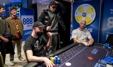 hand for hand poker